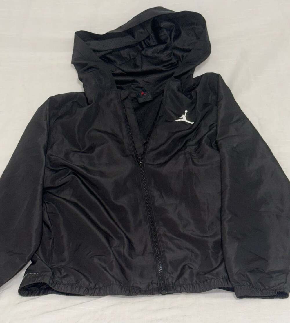 Jordan Full Zip Windbreaker Size L 12-13Yrs Black